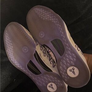Nike Men's Purple Basketball Shoes